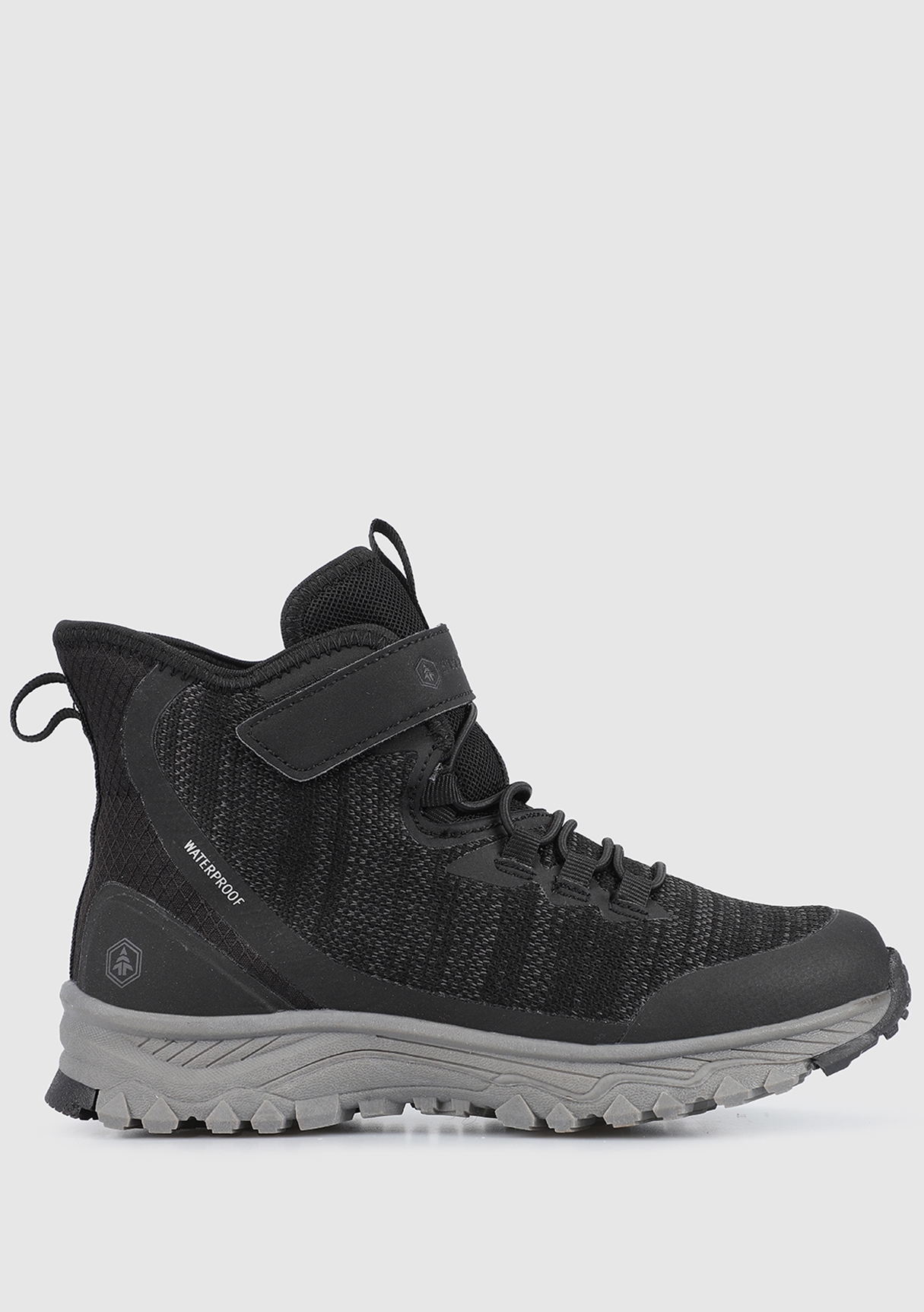 101 21797 Tega Siyah  Outdoor Bot