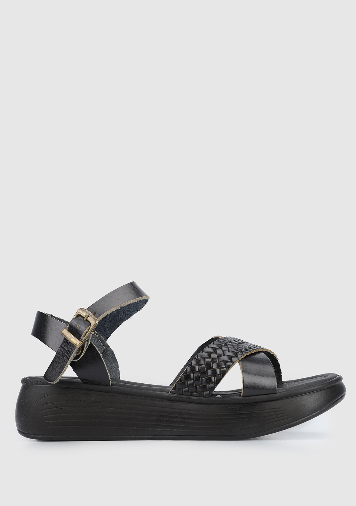 Siyah Deri Kadın Düz Sandalet