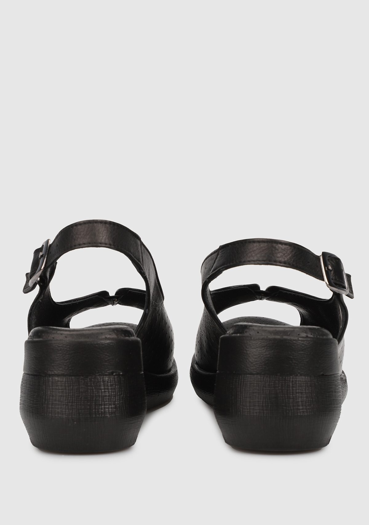 Siyah Deri Kadın Konfor Sandalet