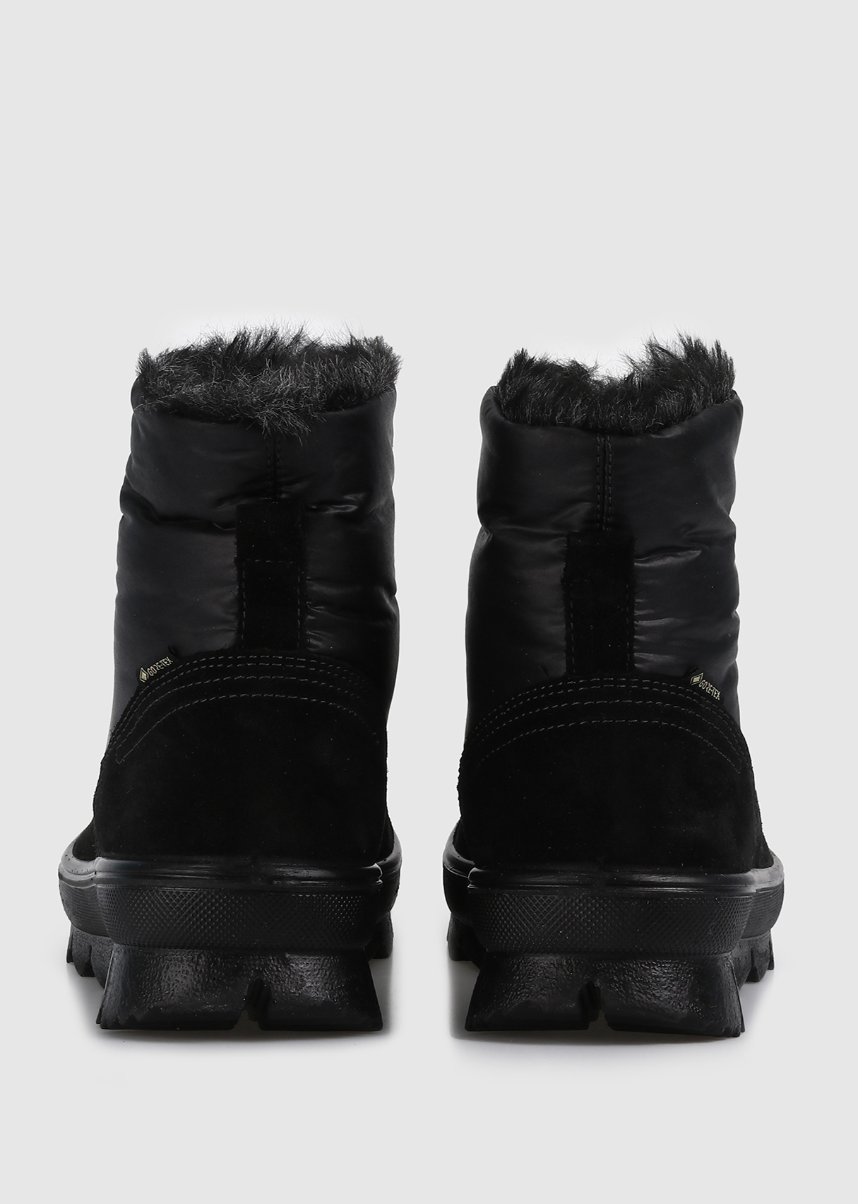 Siyah Kadın Outdoor Bot