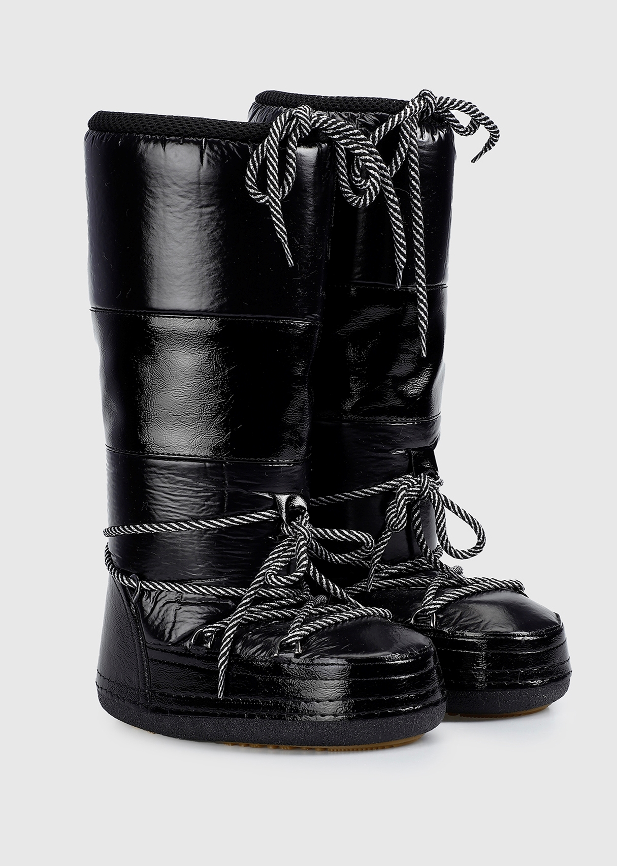 Siyah Kadın Kar Botu