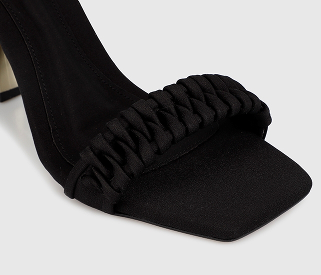 Siyah Kadın Topuklu Sandalet