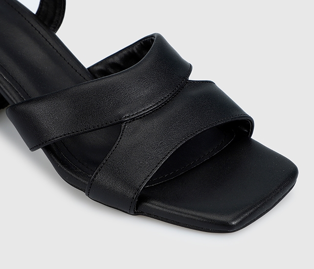 Siyah Kadın Topuklu Sandalet