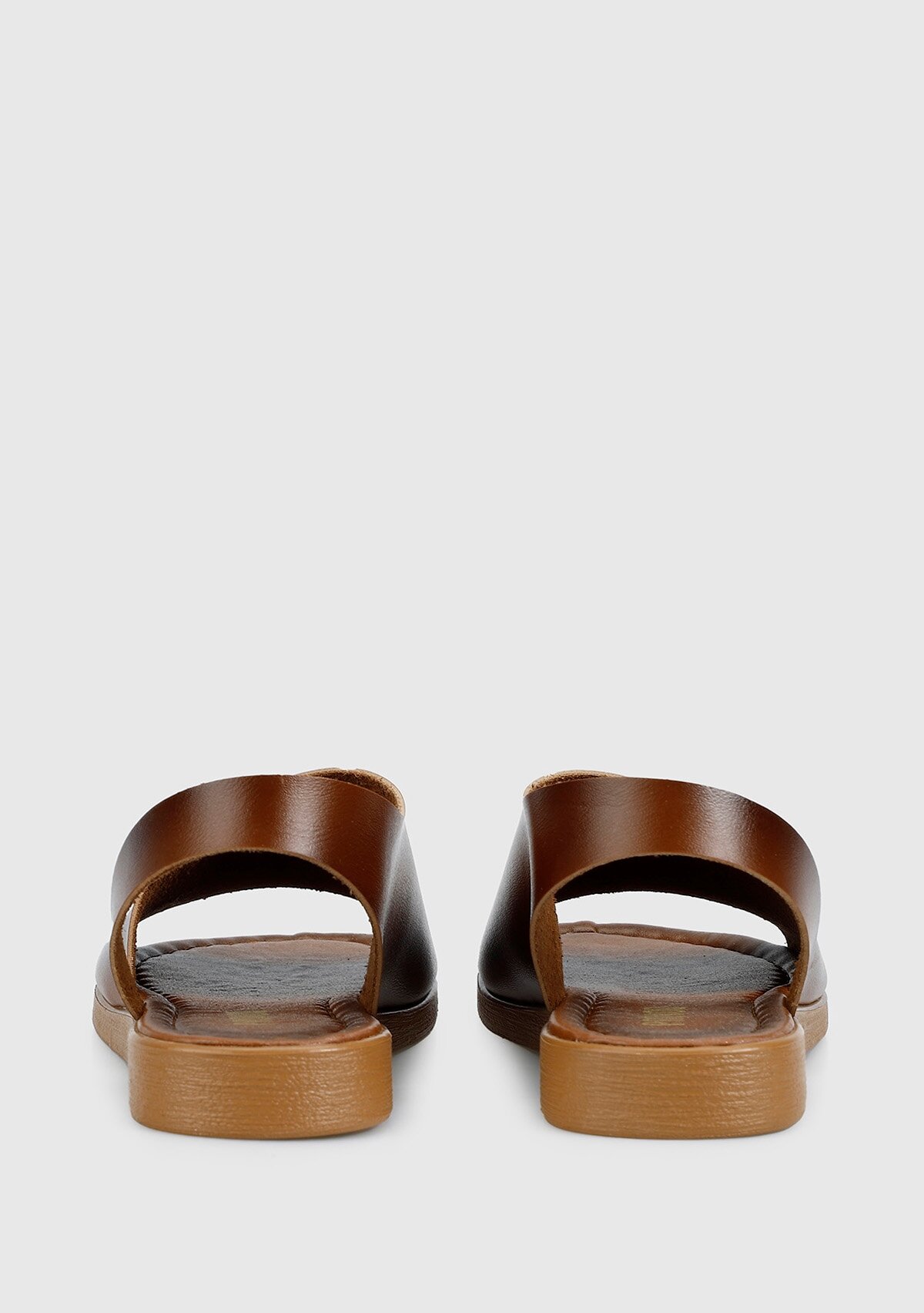 Kahve Kadın Düz Sandalet