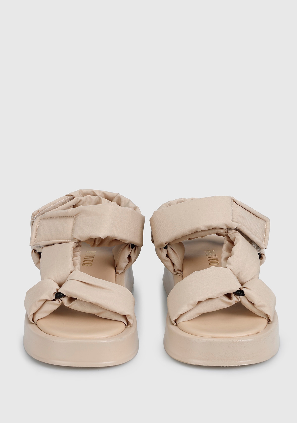 Ekru Kadın Düz Sandalet