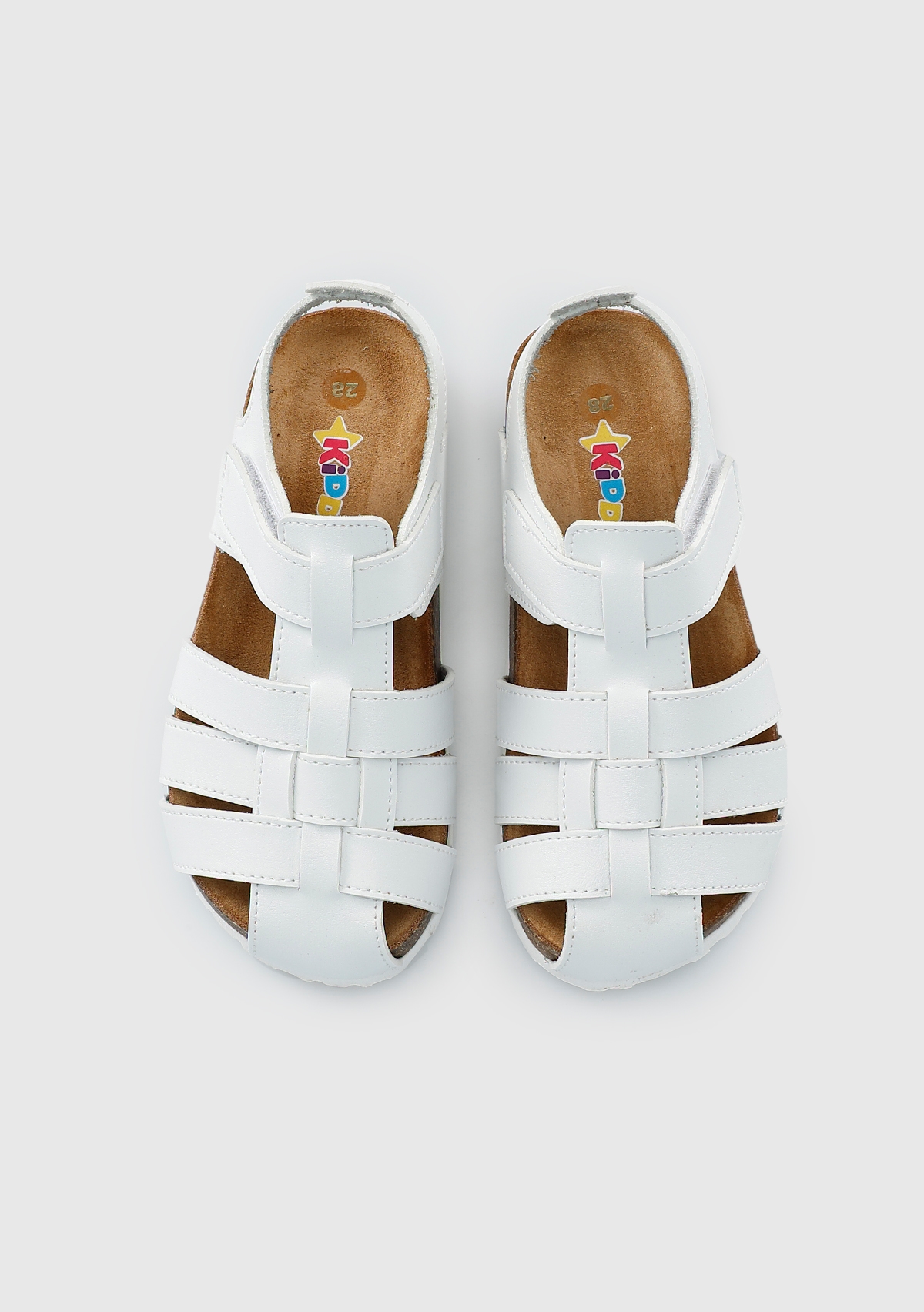 Beyaz Deri Düz Sandalet