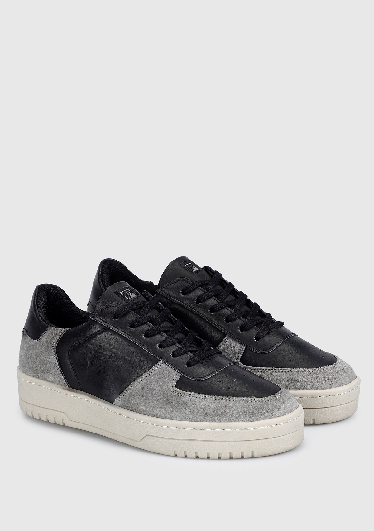 Gri Deri Kadın Sneaker