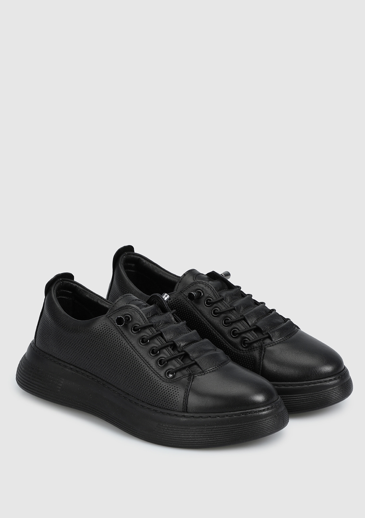 Siyah Deri Kadın Sneaker