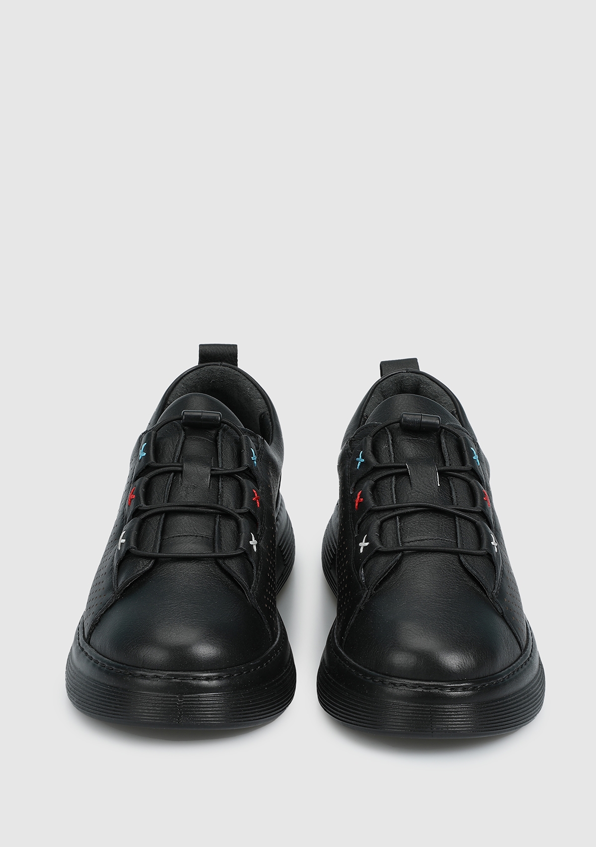 Siyah Deri Kadın Sneaker