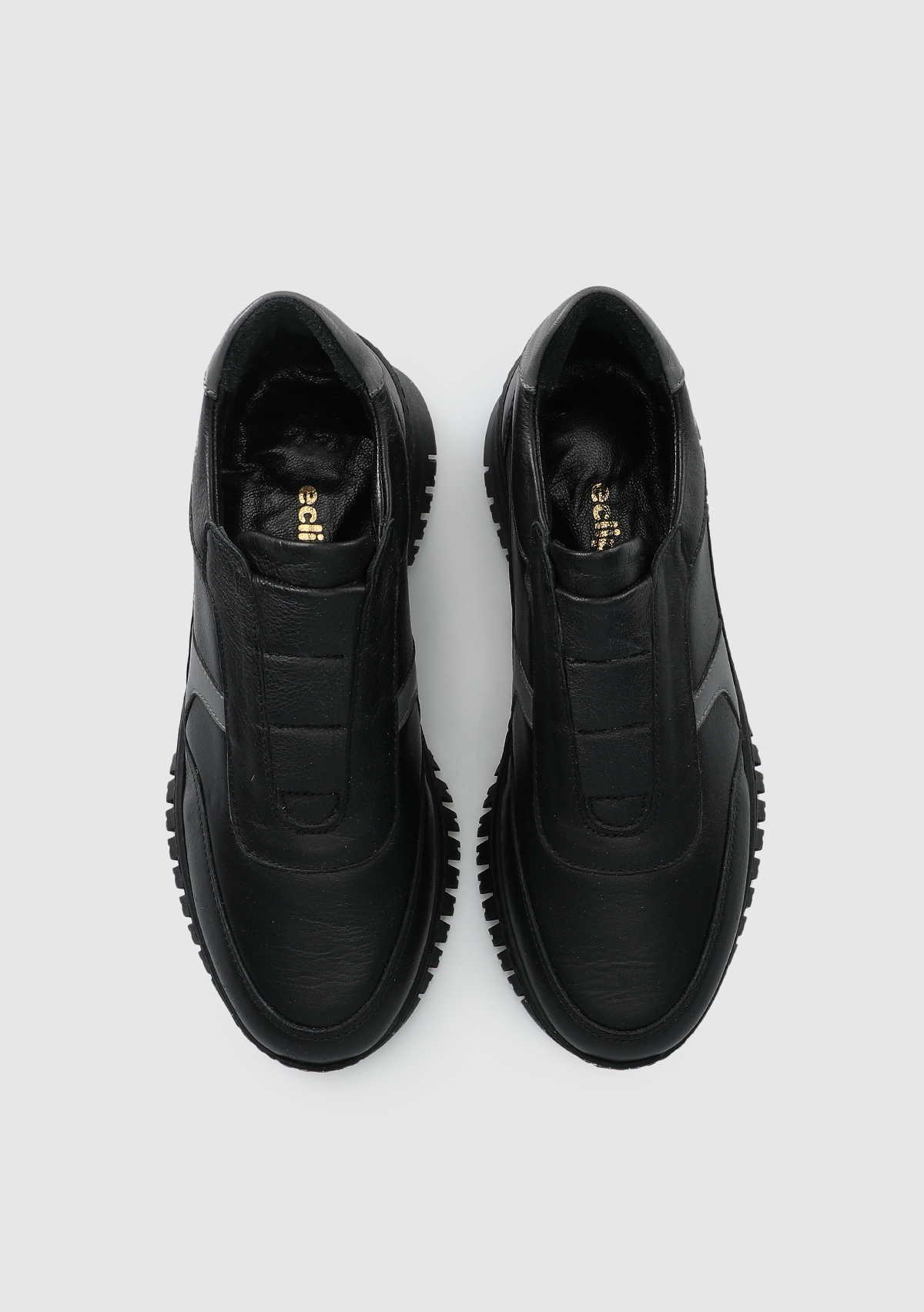Siyah Deri Kadın Sneaker