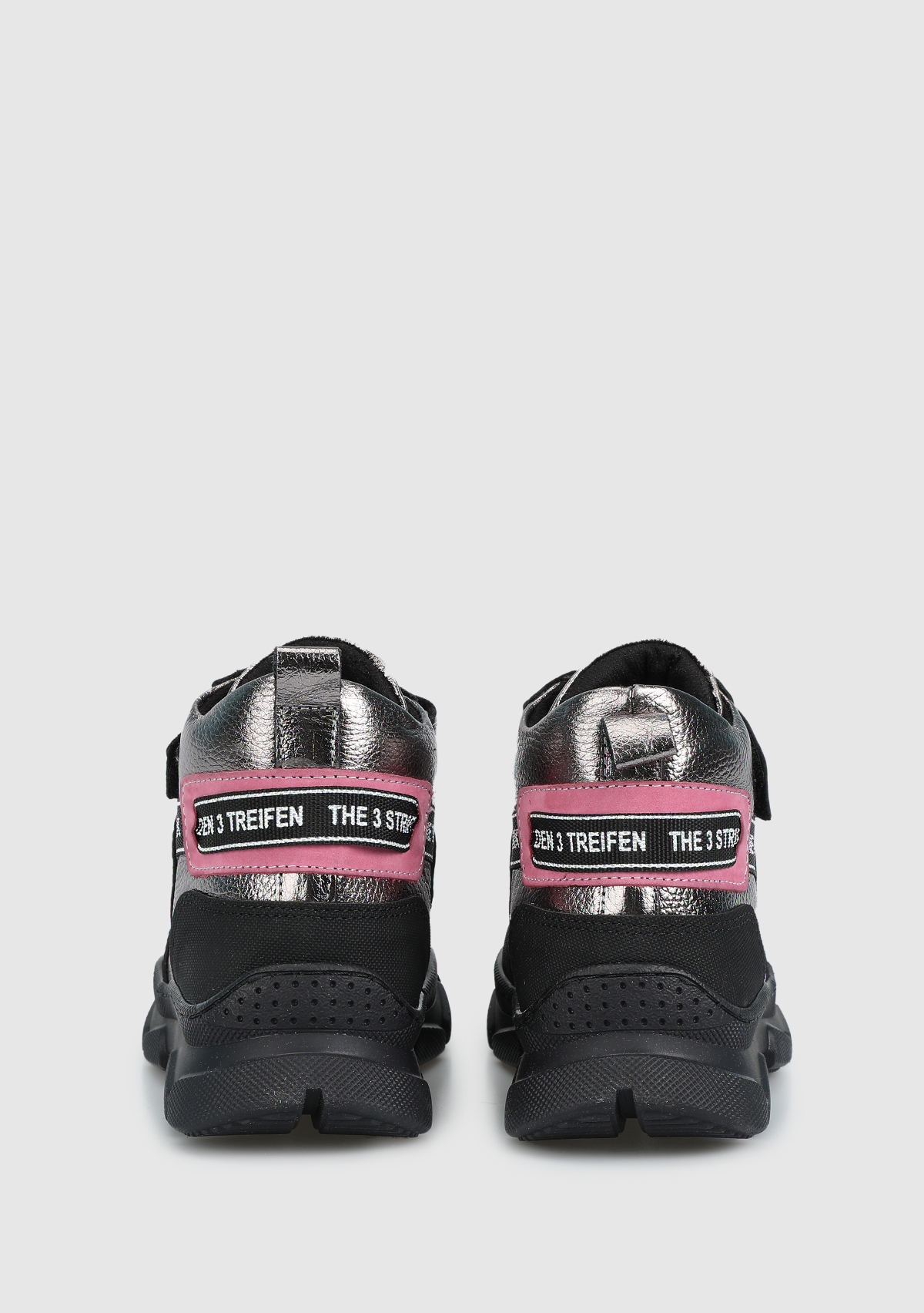 Platin Deri Kız Çocuk Bot