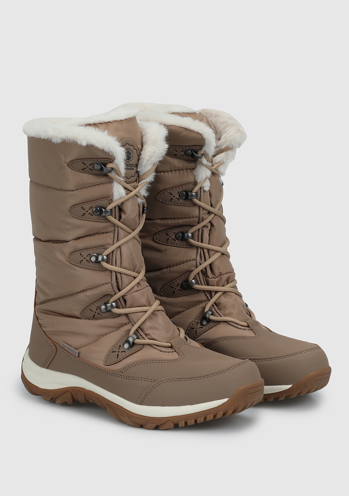 Lead Kum Kadın Outdoor Bot