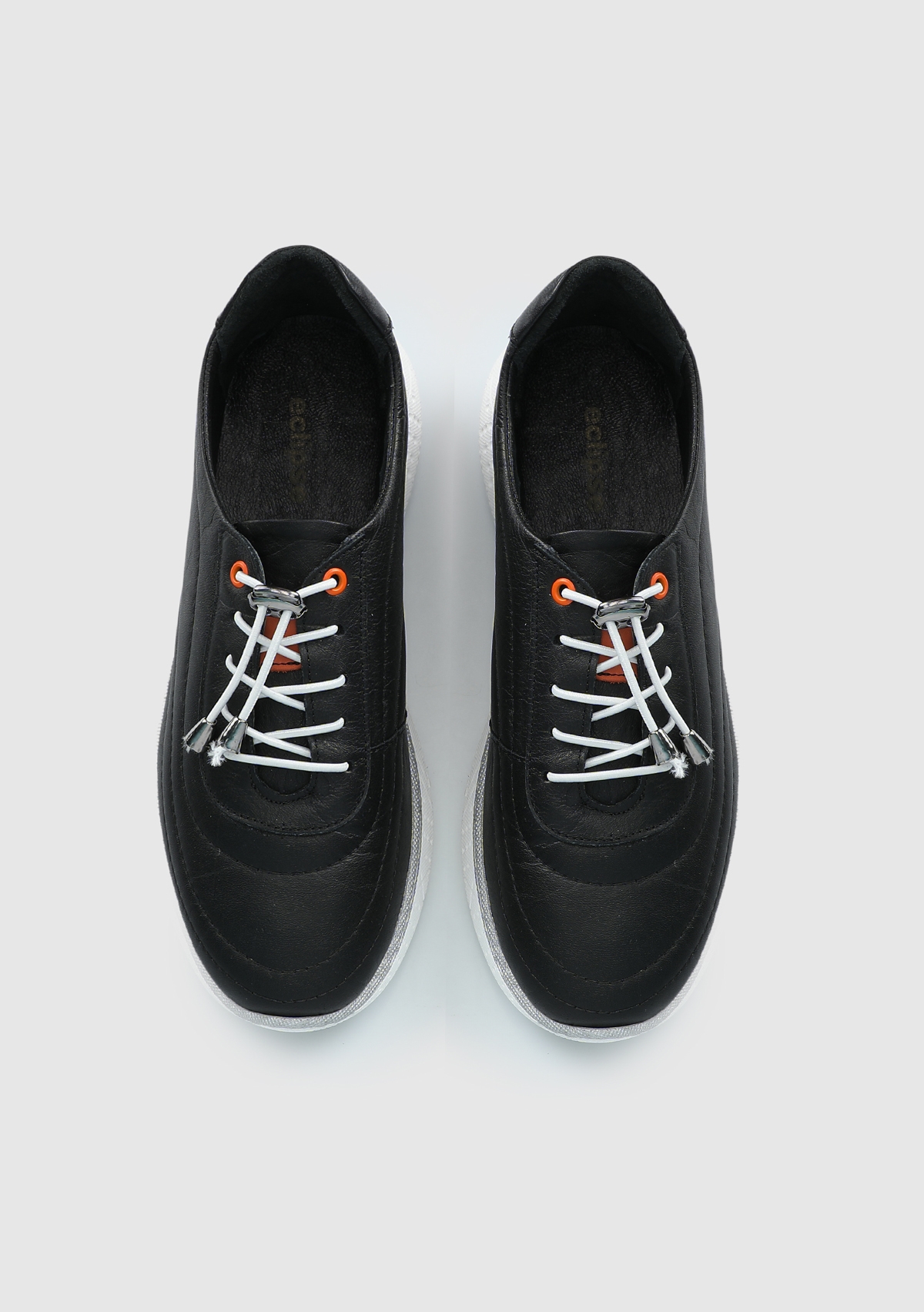 Siyah Deri Kadın Sneaker