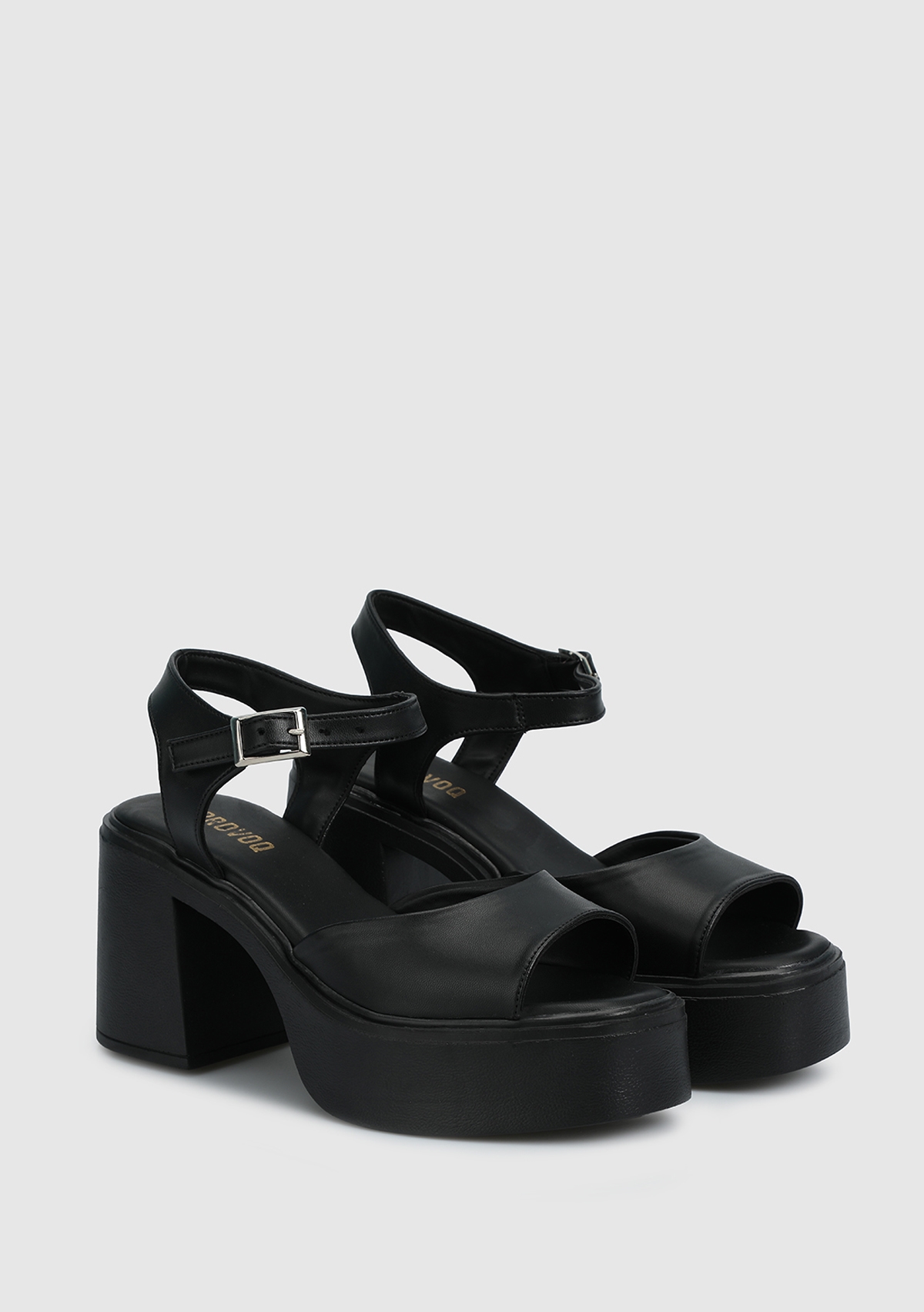 Siyah Kadın Topuklu Sandalet