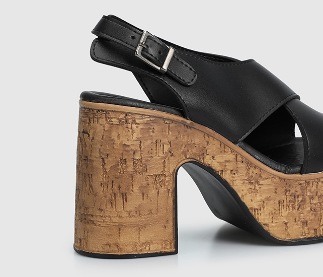 Siyah Kadın Topuklu Sandalet