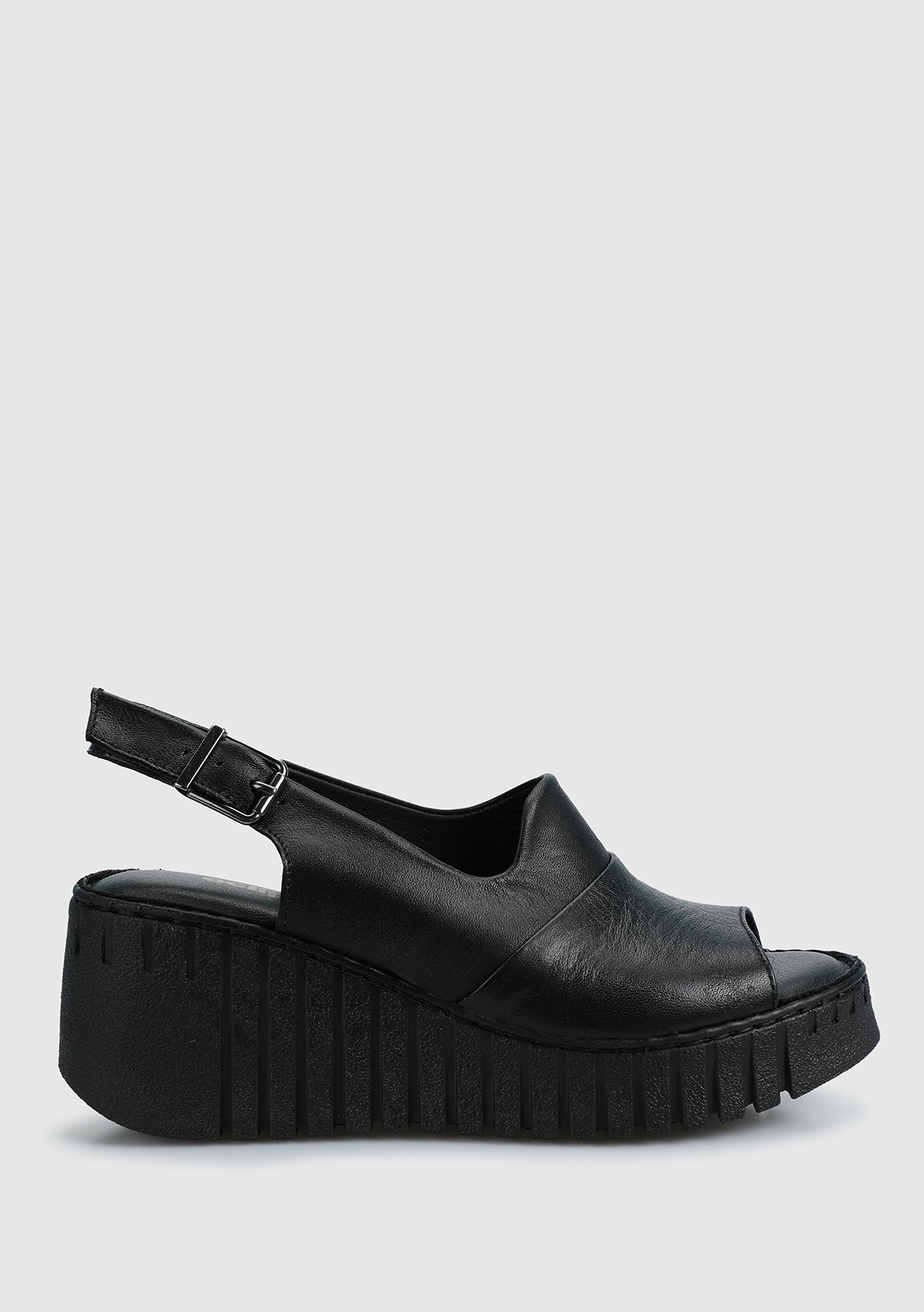 Siyah Deri Kadın Konfor Sandalet