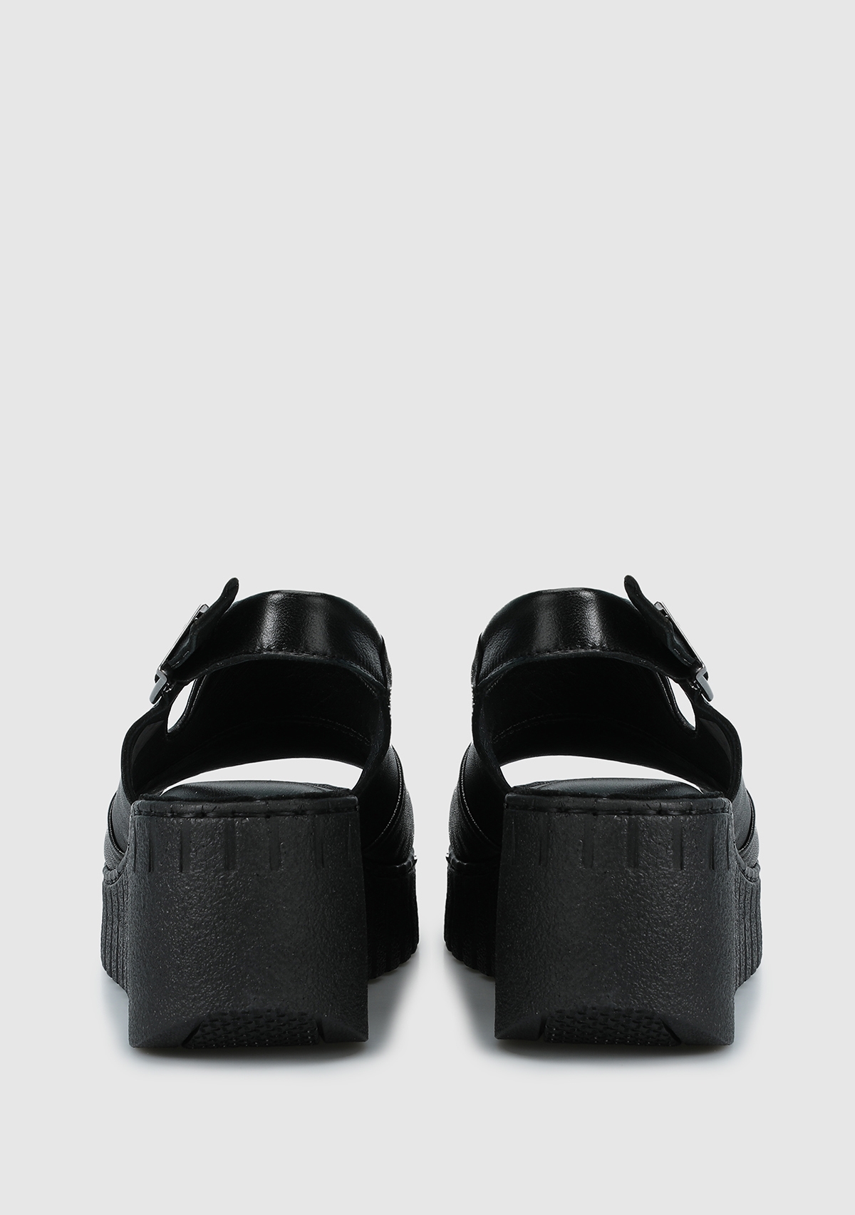 Siyah Deri Kadın Konfor Sandalet