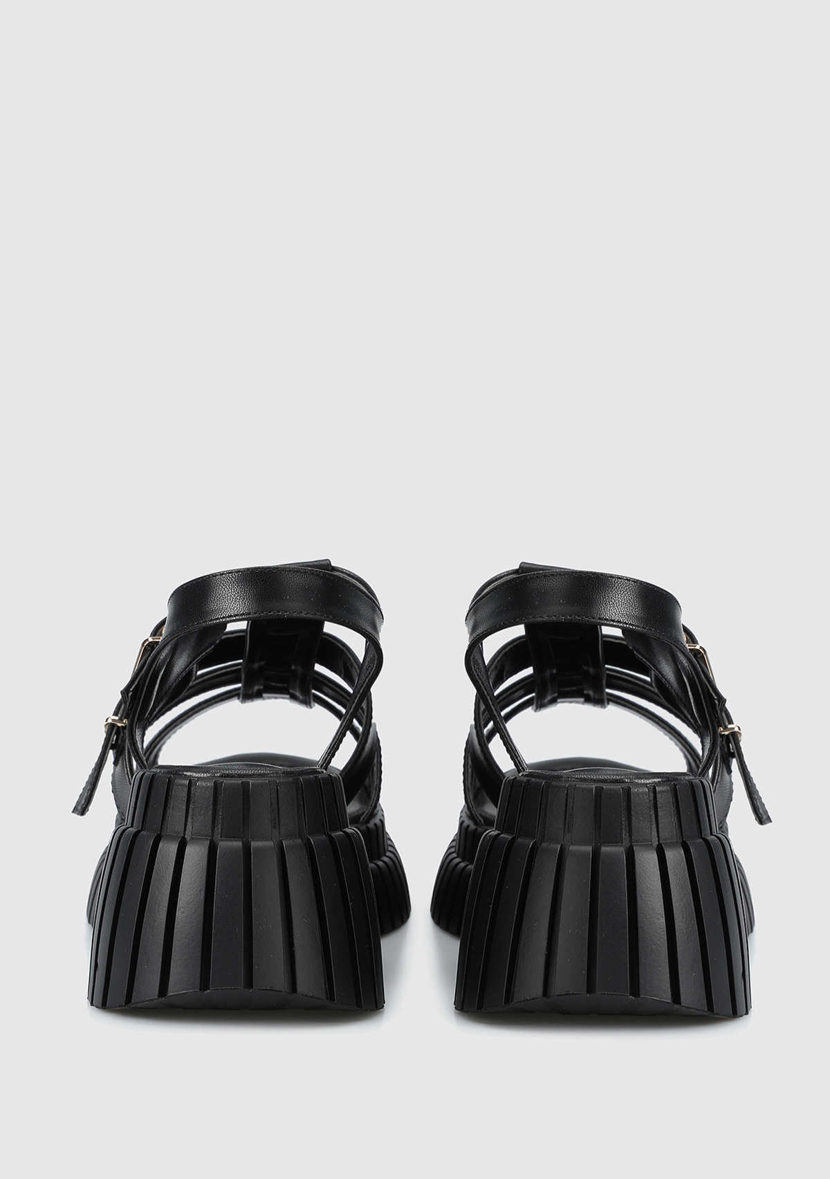 Siyah Kadın Düz Sandalet