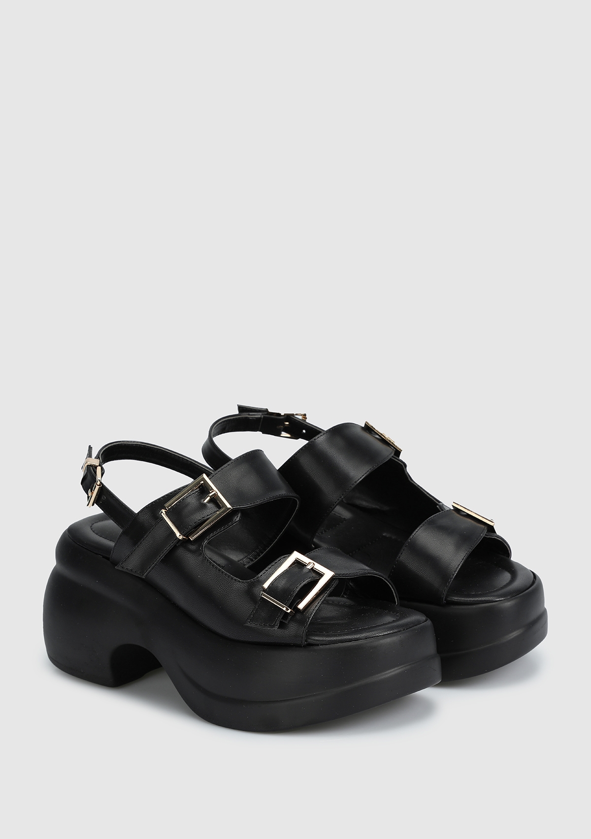 Siyah Kadın Düz Sandalet