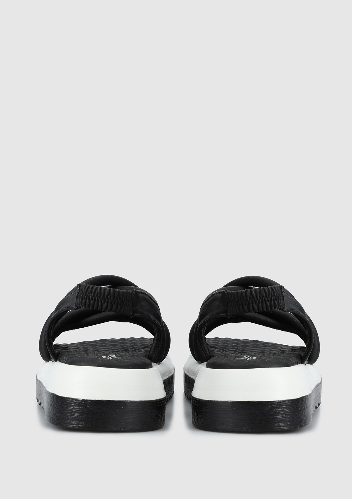 Siyah Kadın Düz Sandalet