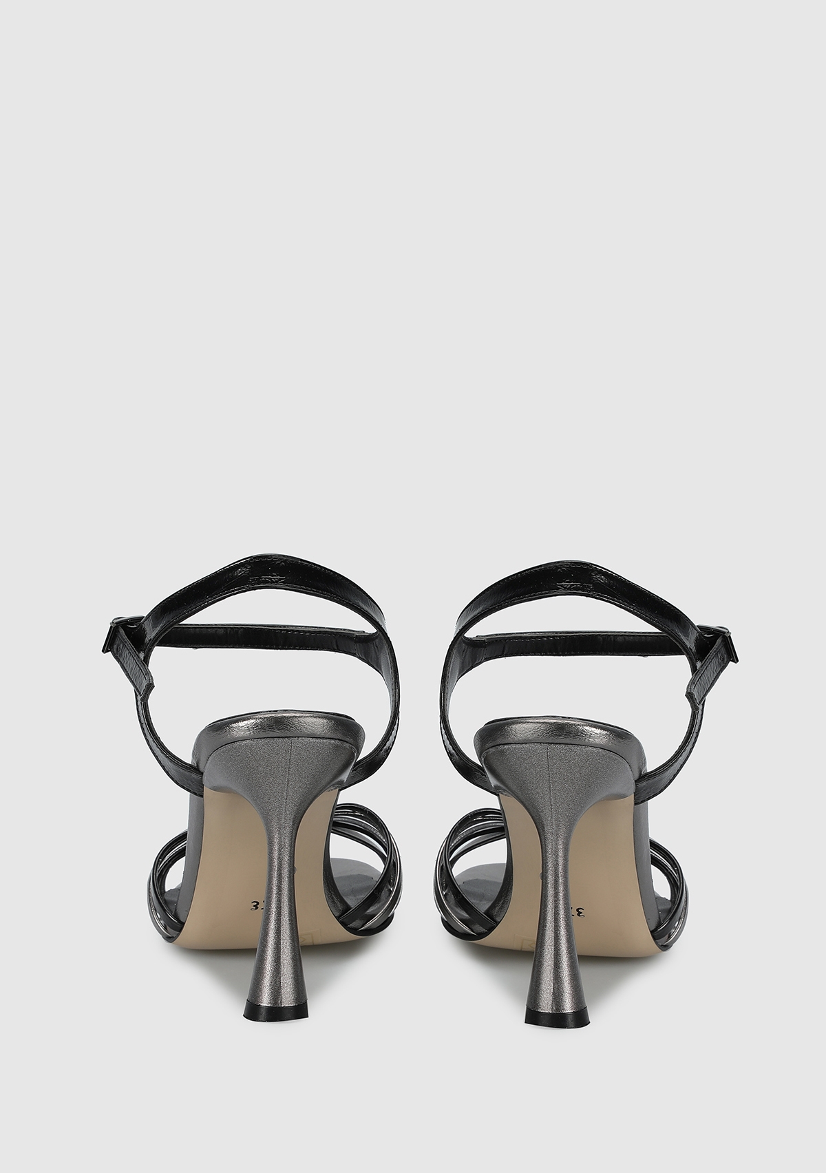 Siyah Kadın Topuklu Sandalet