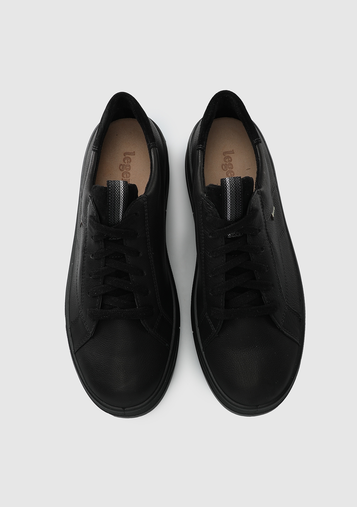 Siyah Deri Kadın Sneaker