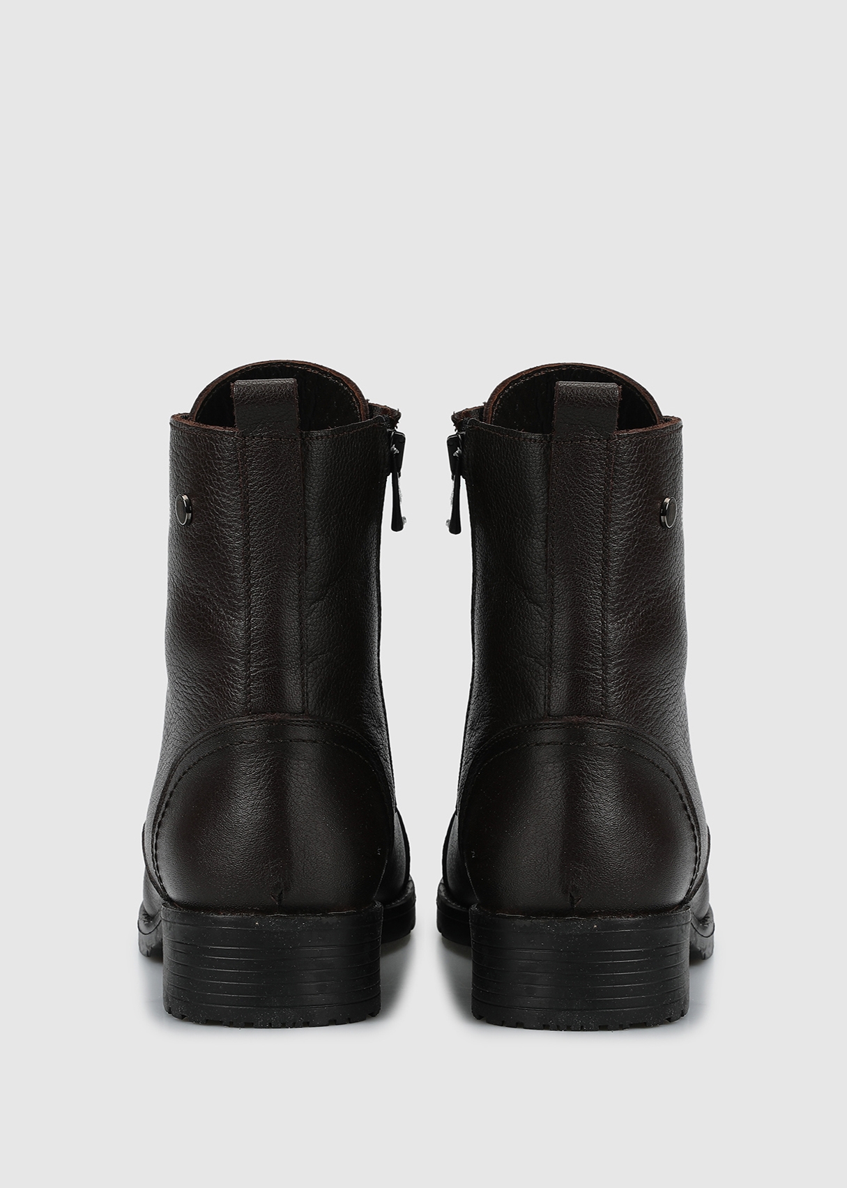 Kahve Deri Kadın Bot