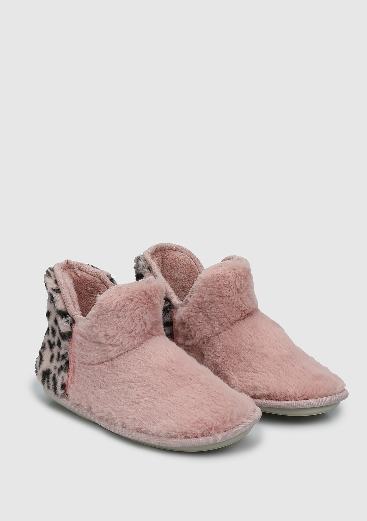 Pembe Kadın Ev Terliği