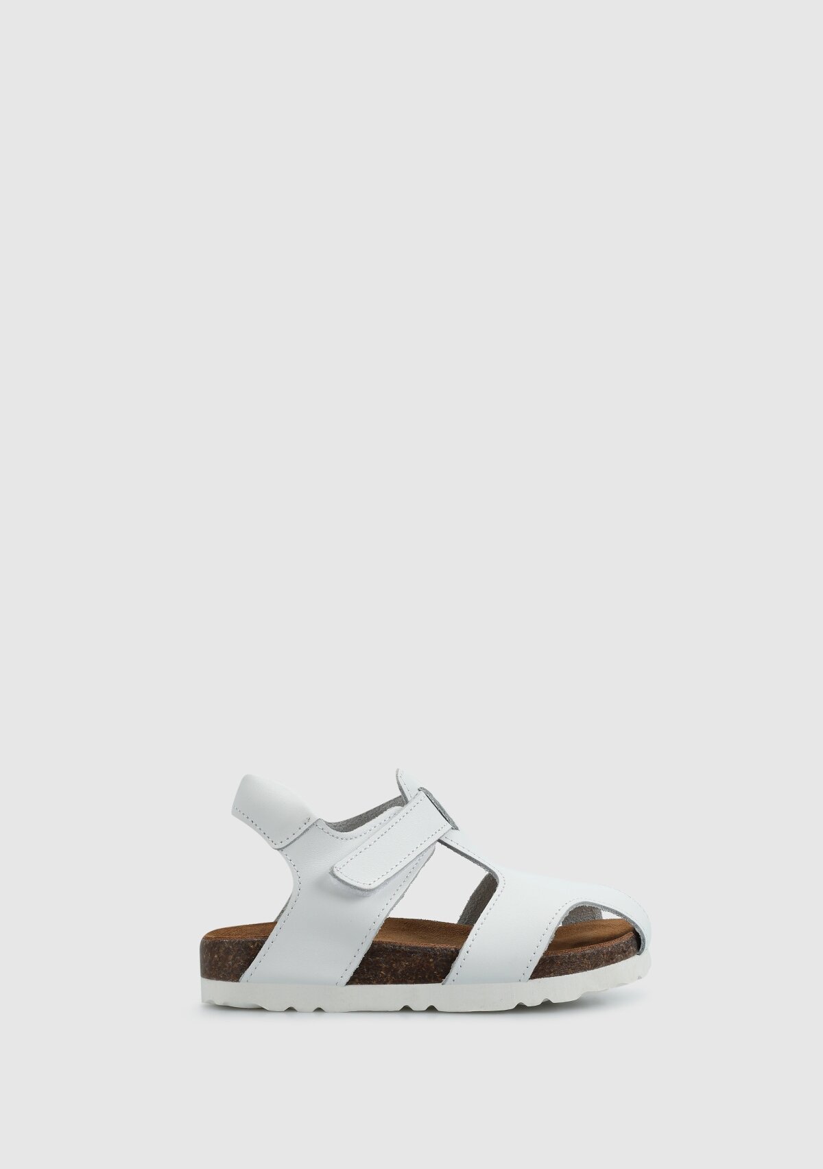 Beyaz Deri Erkek Çocuk Düz Sandalet