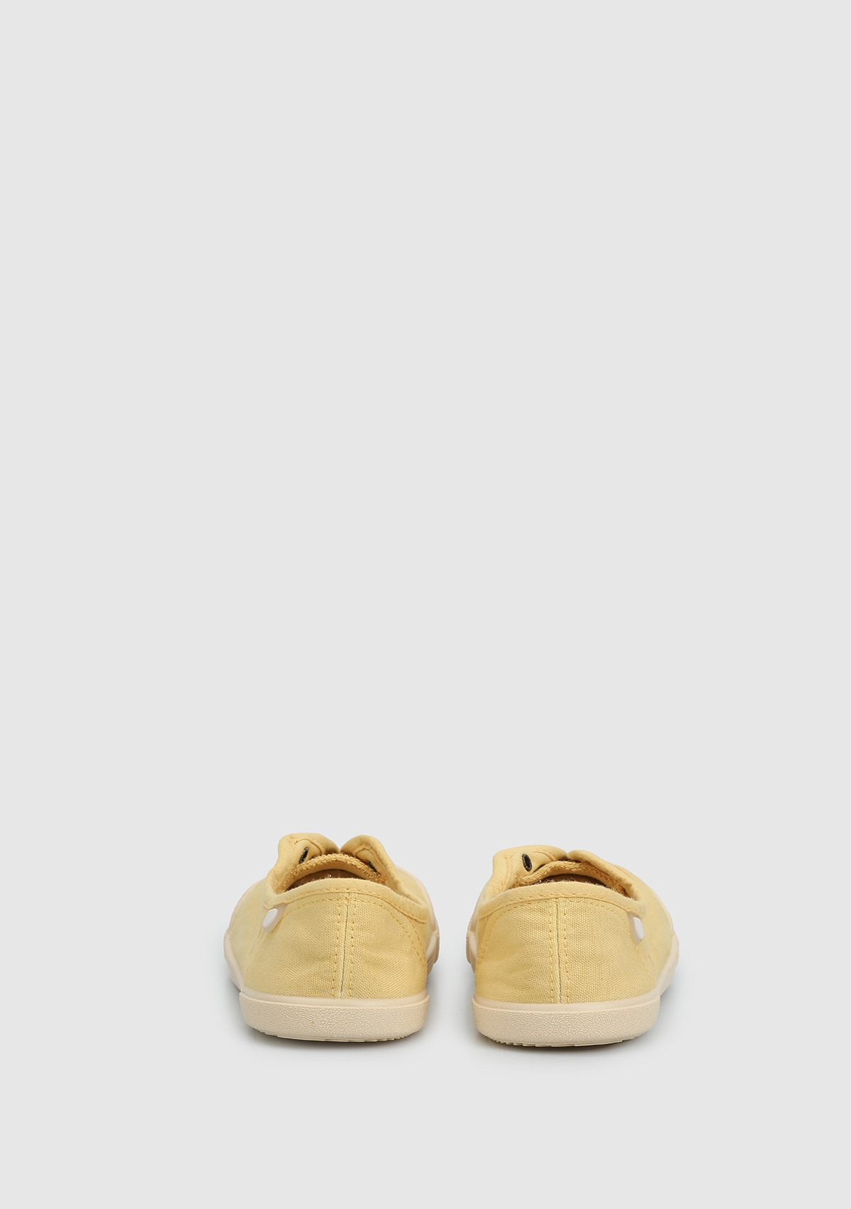 Vizon  Slip-On