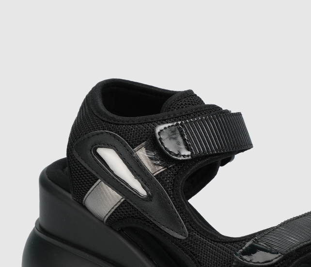 Siyah Kadın Topuklu Sandalet