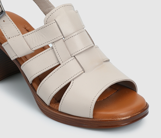 Gümüş Deri Kadın Topuklu Sandalet