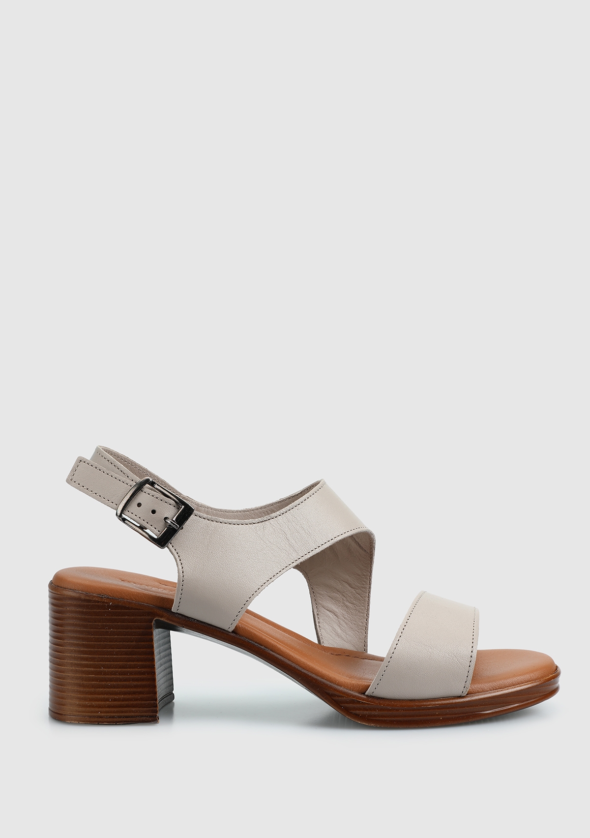 Gümüş Deri Kadın Topuklu Sandalet
