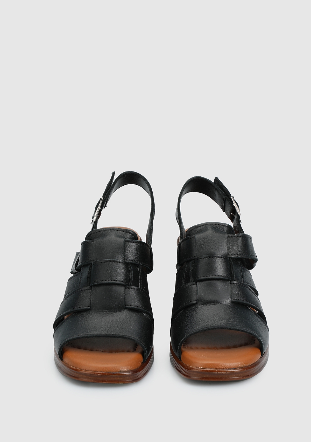 Siyah Deri Kadın Topuklu Sandalet