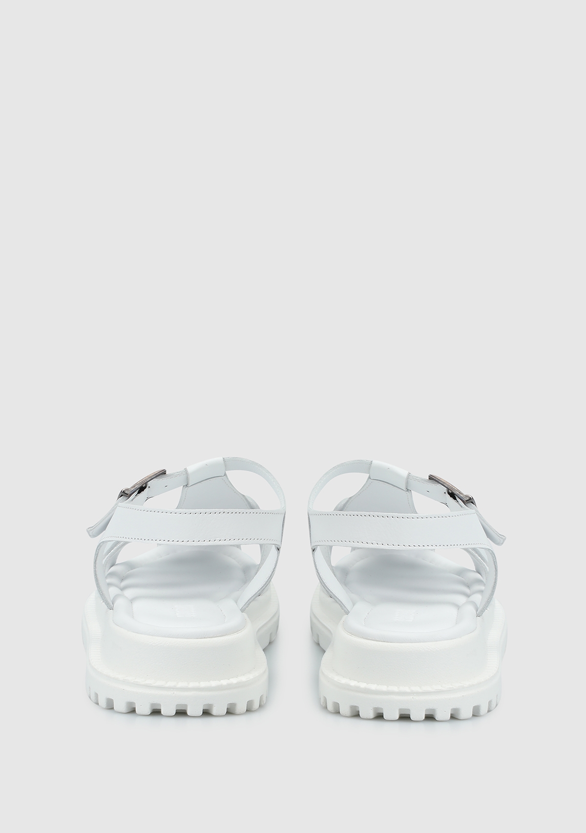 Beyaz Deri Kadın Düz Sandalet