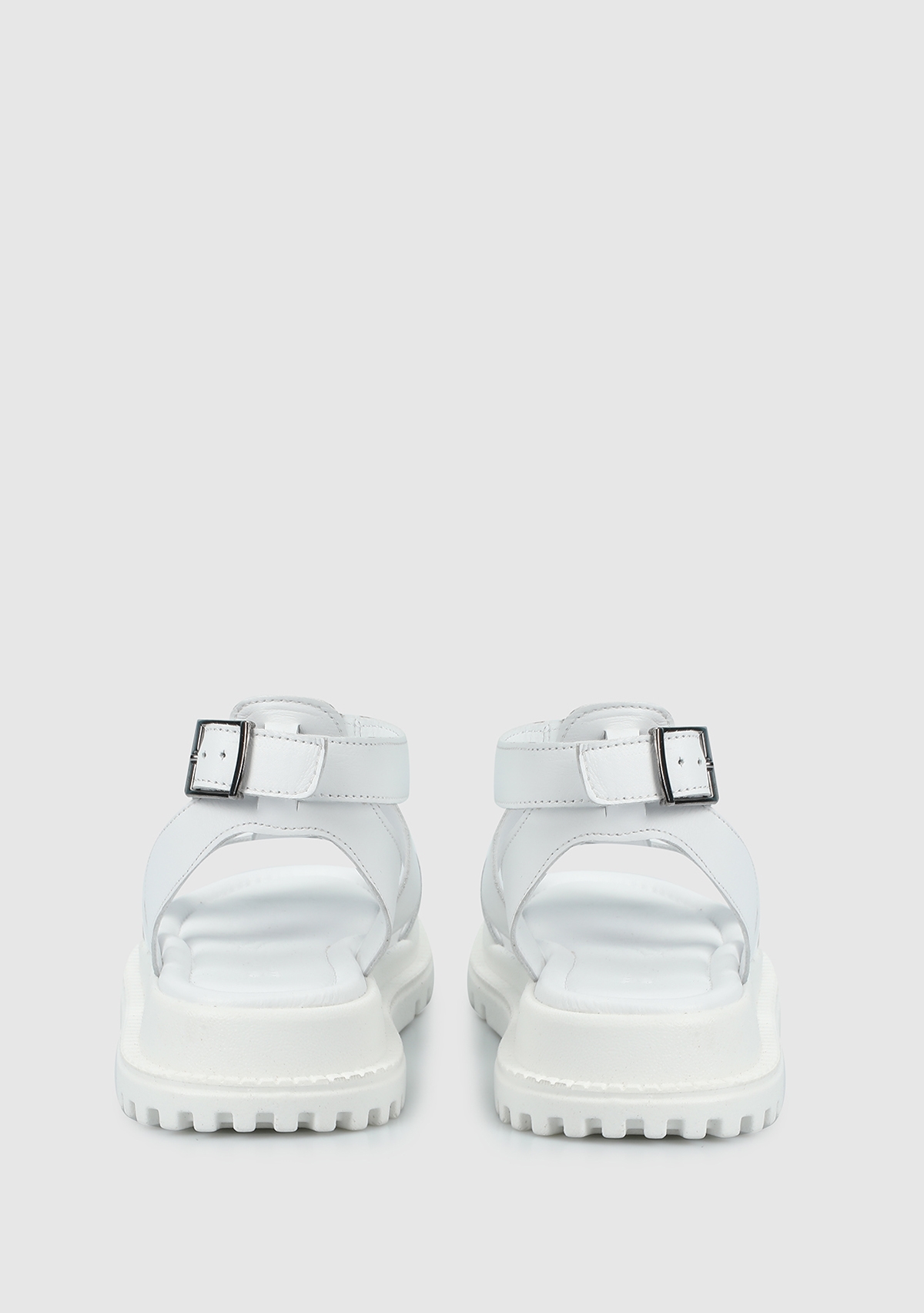 Beyaz Deri Kadın Düz Sandalet