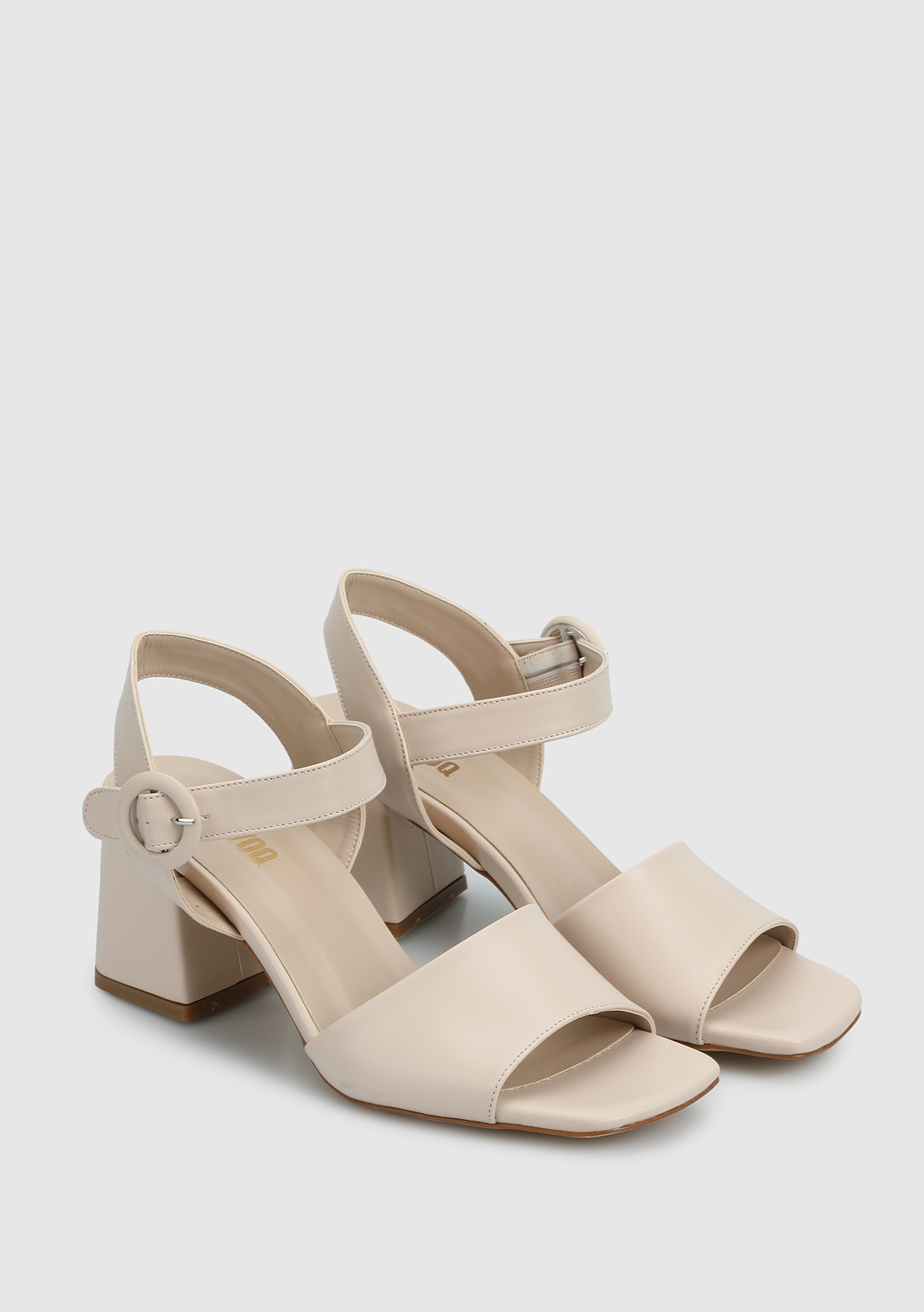 Ten Kadın Topuklu Sandalet