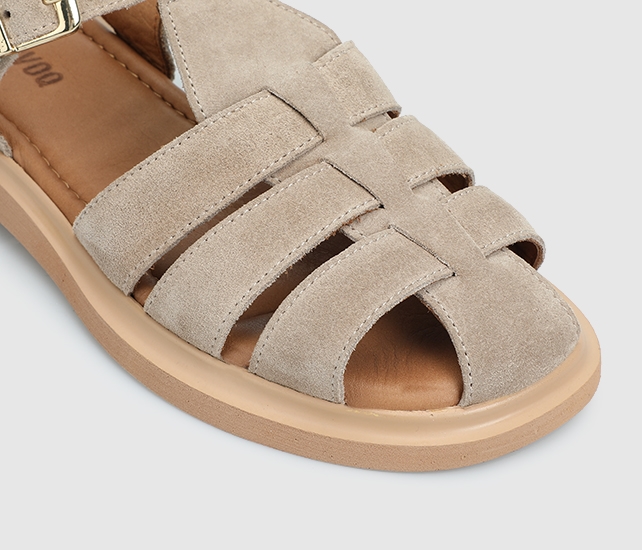 Bej Deri Kadın Düz Sandalet