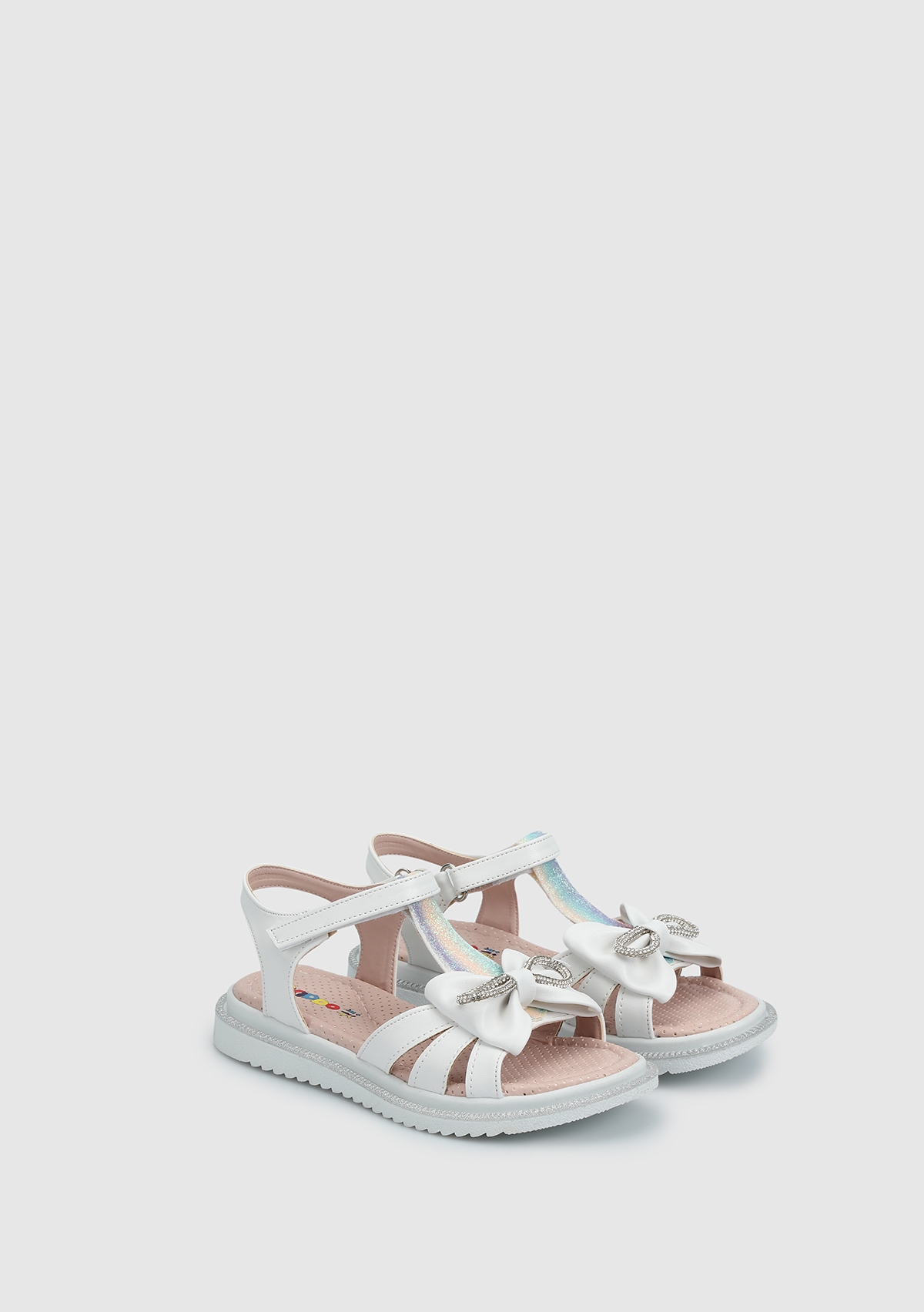 Beyaz Kız Çocuk Düz Sandalet
