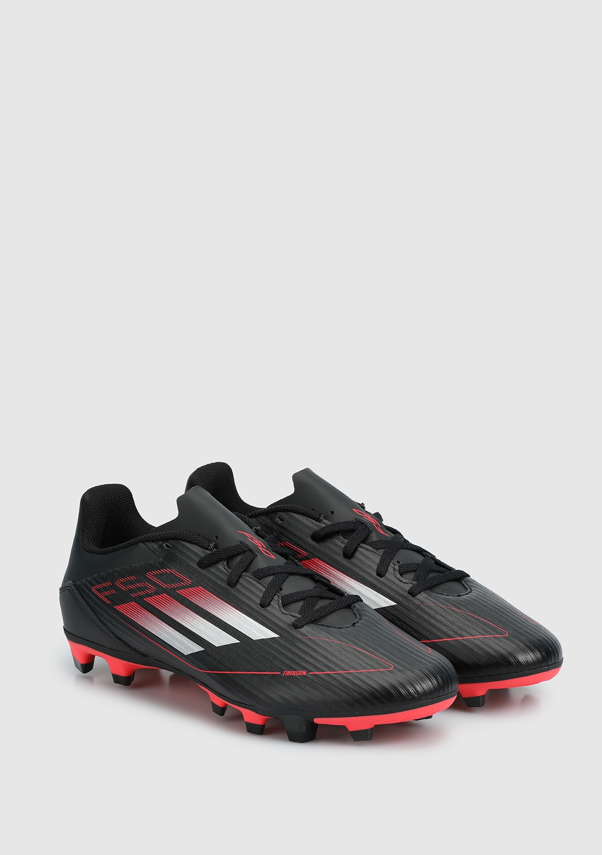 F50 Club Fg/Mg Siyah Erkek Halı Saha Ayakkkabısı Ie1246 