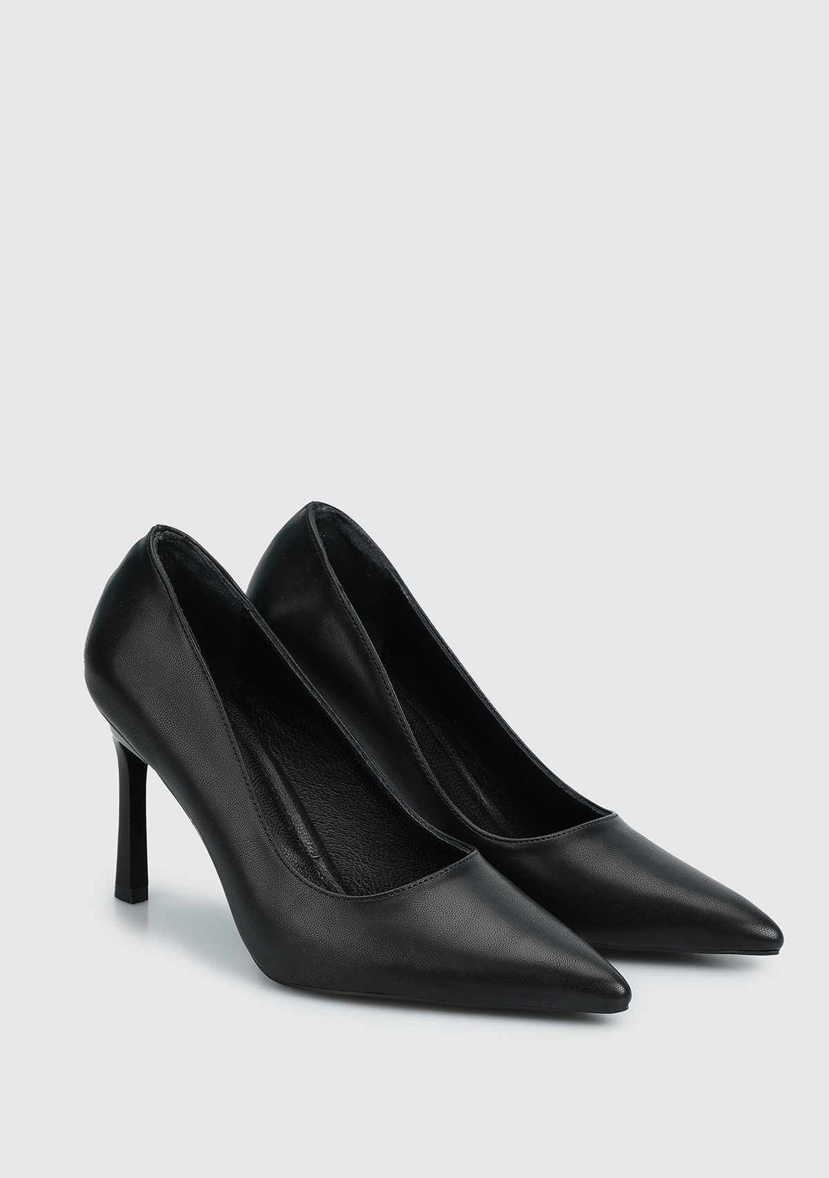 Siyah Kadın Stiletto