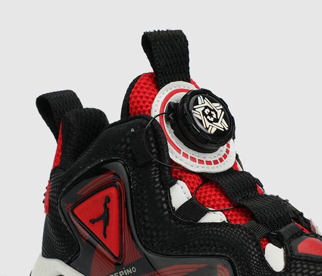 Siyah-Kırmızı Erkek Çocuk Bot