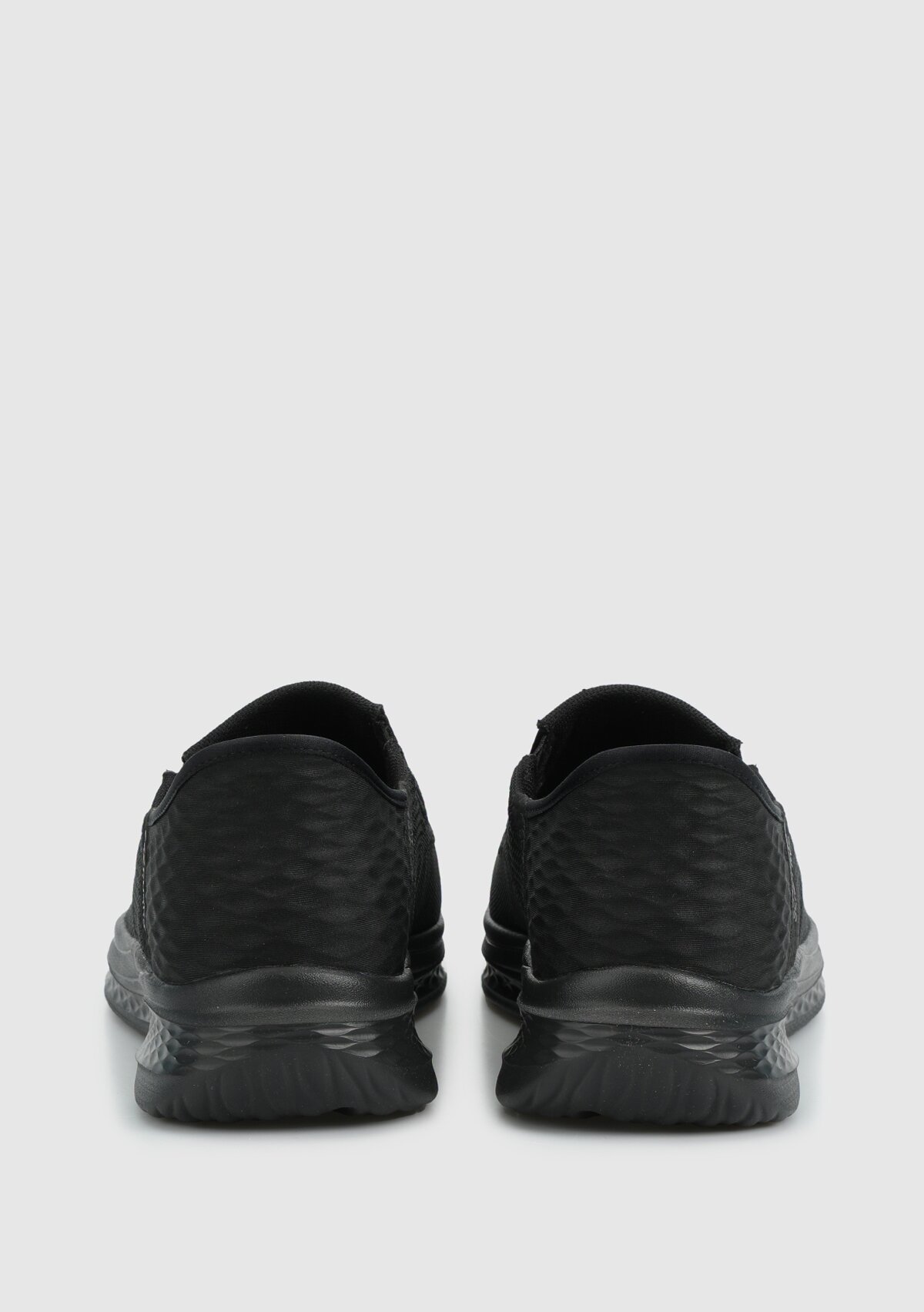 210887 BBK SLADE - DEACON