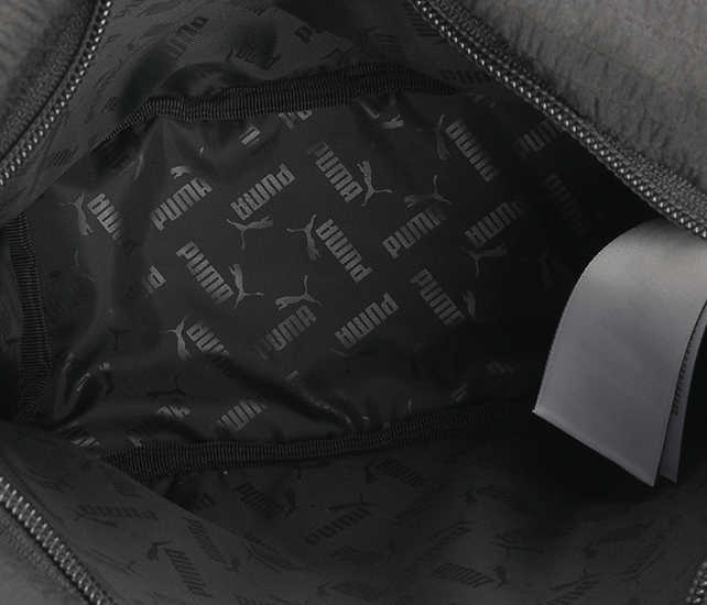 9218101 UP Zipped Bucket Bag