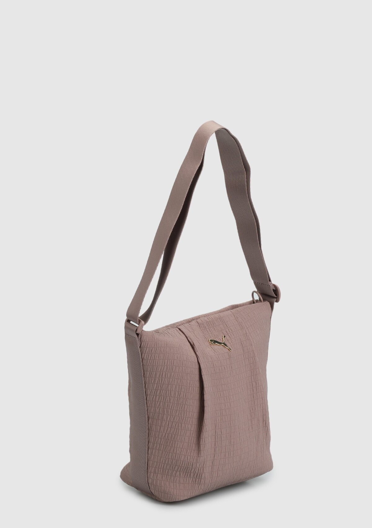 9218102 UP Zipped Bucket Bag
