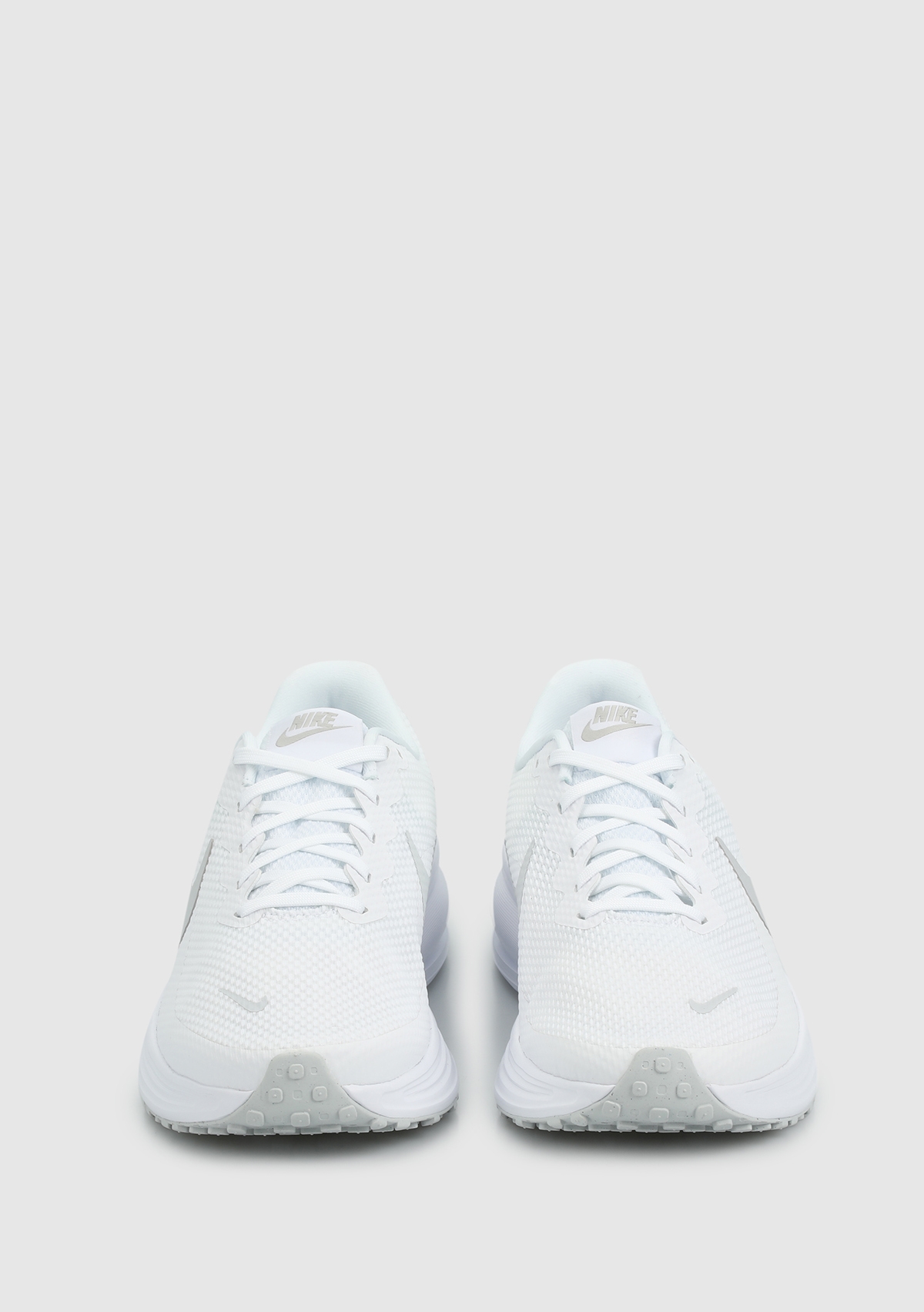 HJ9198-100 NIKE REVOLUTION 8