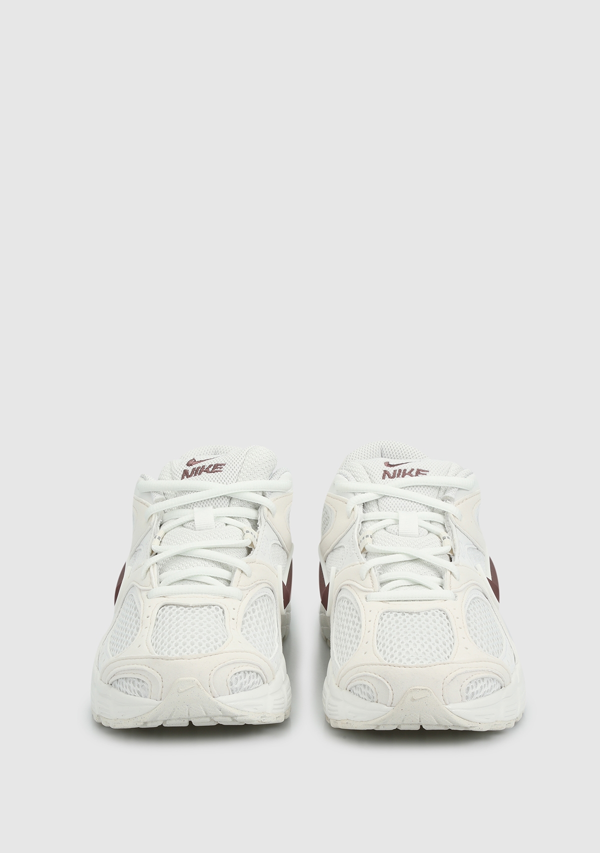 IQ7577-121 W NIKE V5 RNR S