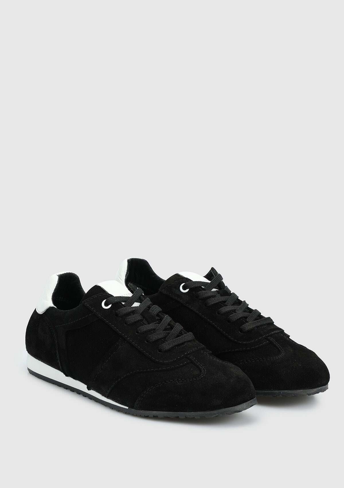 Siyah Deri Kadın Sneaker