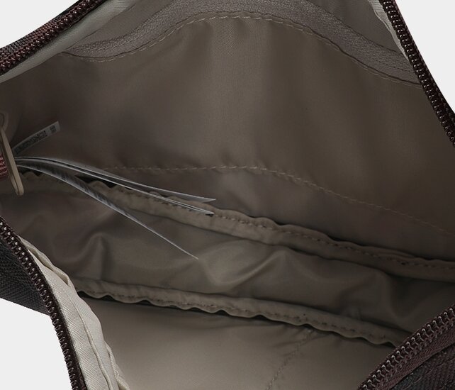 KD2182 W L ESS POUCH  