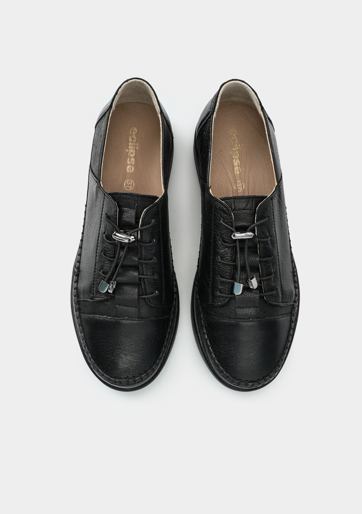 Siyah Deri Kadın Ayakkabı